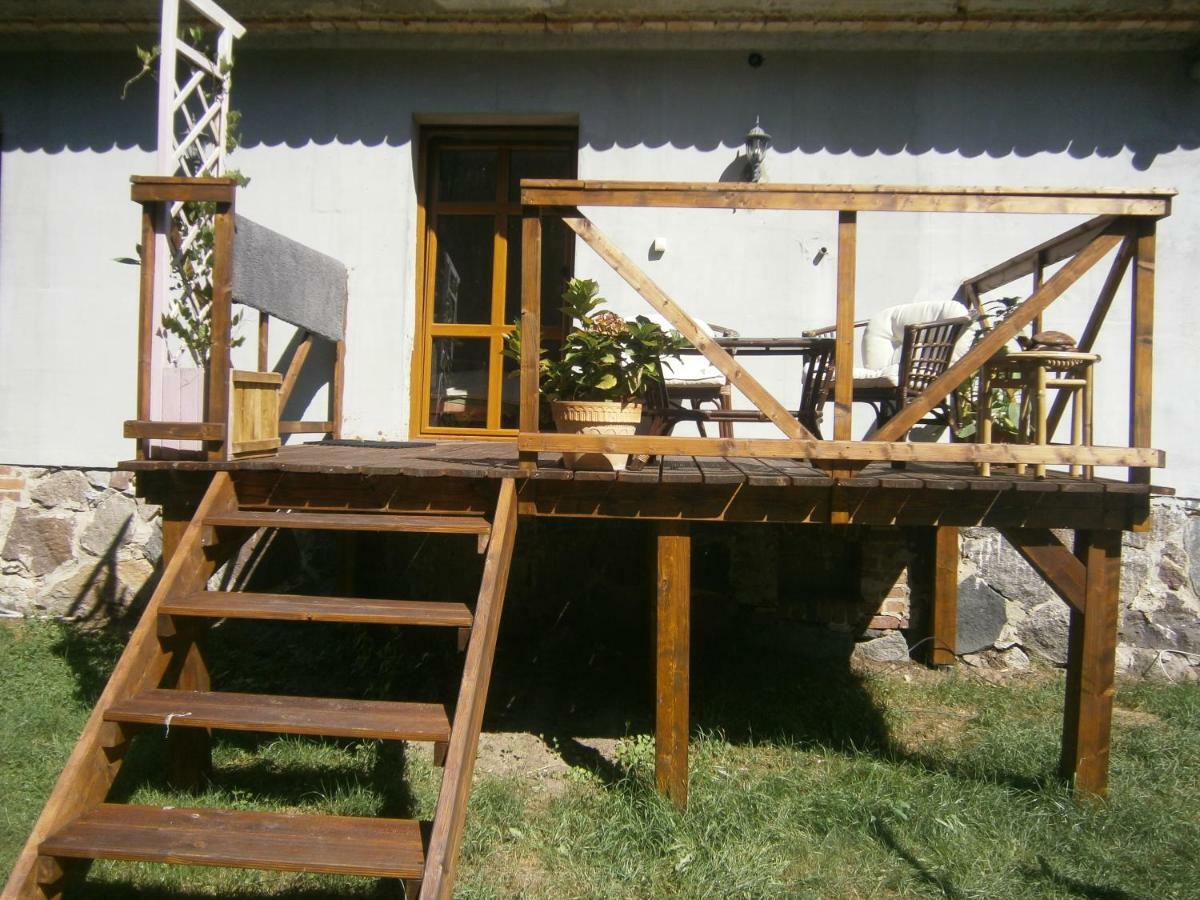 Gosciniec Pod Debem Βίλα Trzciel Εξωτερικό φωτογραφία